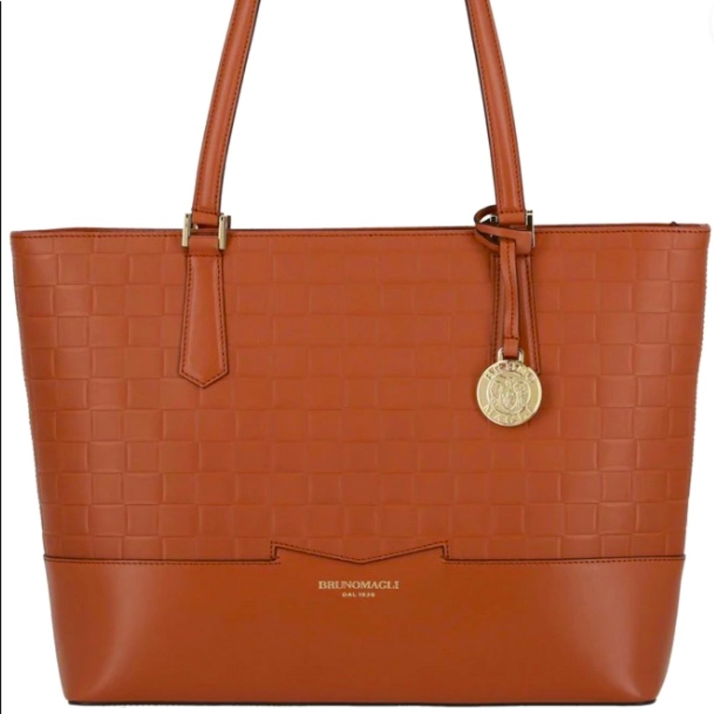 BRUNO MAGLI 👜NOVELTY WOVEN-EMBOSSED EASY TOTE